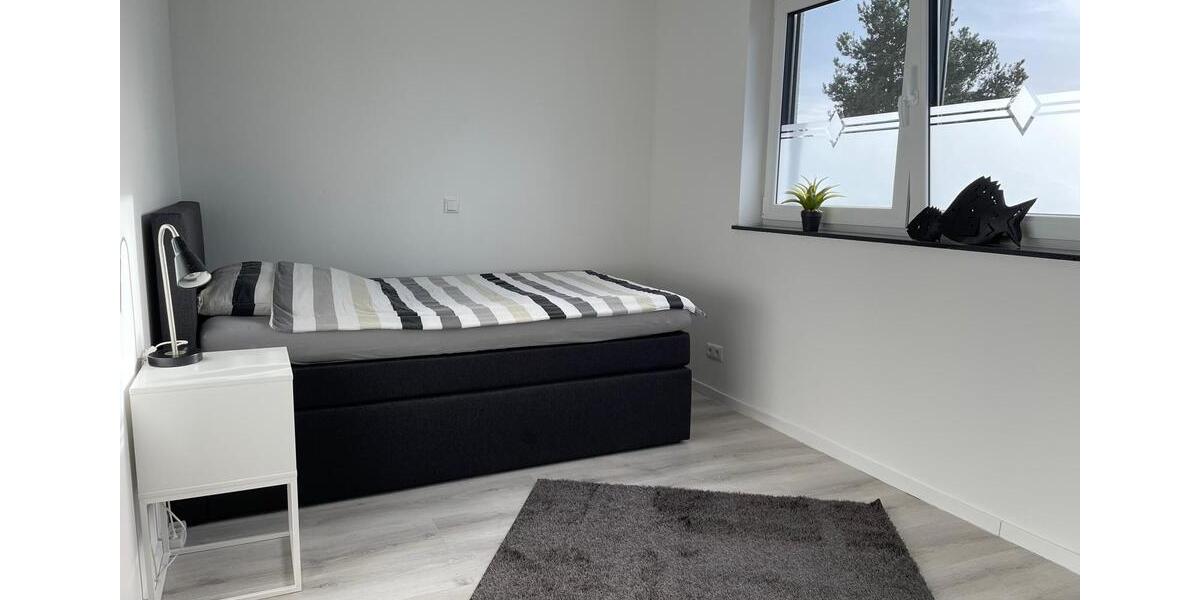 Wohnen auf Zeit Alsdorf - 1 Zimmer, 14 m&sup2;, 450&euro; | Angebot:26250586