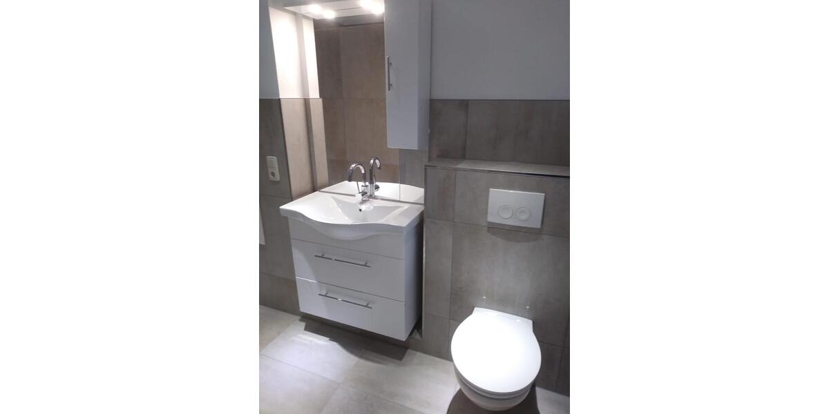 Etagenwohnung Ahnsbeck - 3 Zimmer, 83 m&sup2;, 650&euro; | Angebot:25924387