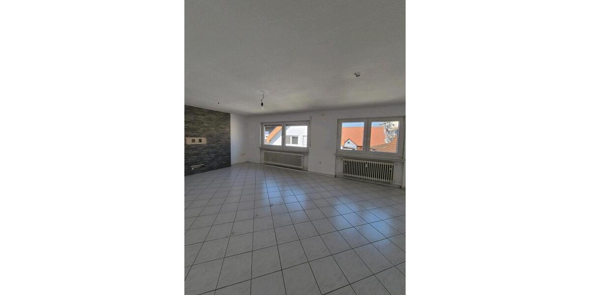 Wohnung Miete Appartment mit Balkon und EBK 5 zimmer