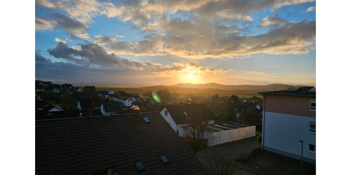 Dachgeschoßwohnung Niedenstein - 3 Zimmer, 68 m&sup2;, 925&euro; | Angebot:26454165