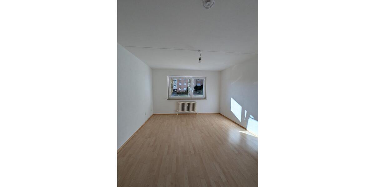 Erdgeschoßwohnung Calw - 3 Zimmer, 72 m&sup2;, 800&euro; | Angebot:26557845