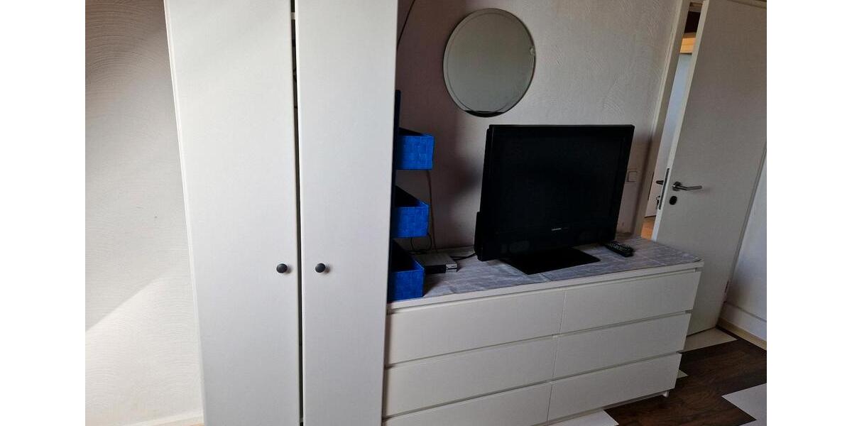 Dachgeschoßwohnung Saarlouis - 1 Zimmer, 18 m&sup2;, 430&euro; | Angebot:26252860