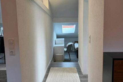 Dachwohnung komplett NEU 2.5 zimmer