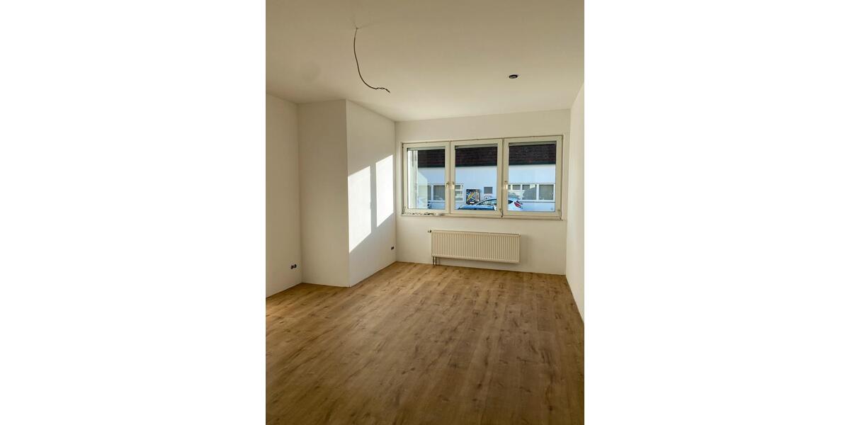 Erdgeschoßwohnung Donzdorf - 3.5 Zimmer, 103 m&sup2;, 1.000&euro; | Angebot:26553611