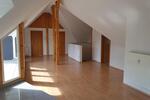 Dachgeschoßwohnung Hohenstein-Ernstthal Ernstthal - 3 Zimmer, 85 m&sup2;, 595&euro; | Angebot:25255010