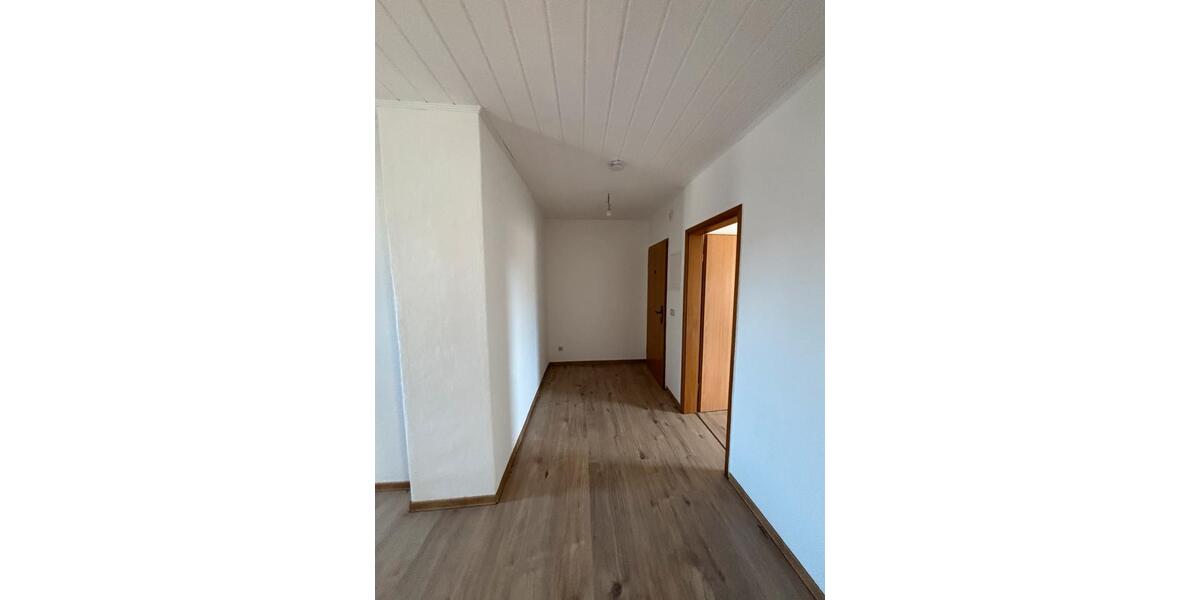Dachgeschoßwohnung Gera Alt-Taubenpreskeln - 1.5 Zimmer, 47 m&sup2;, 290&euro; | Angebot:26041706