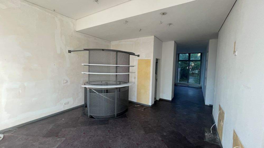 Gewerbeobjekt Schwerin Schelfstadt - 1 Zimmer, 73 m&sup2;, 600&euro; | Angebot:25779377