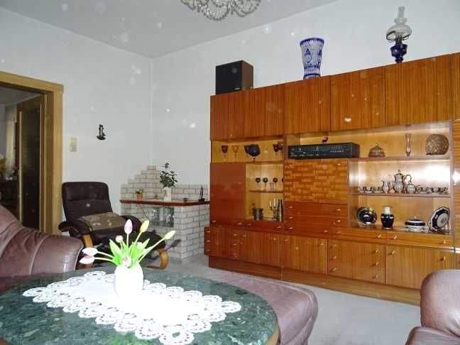 Etagenwohnung Auma-Weidatal Auma - 4 Zimmer, 105 m&sup2;, 450&euro; | Angebot:25688133