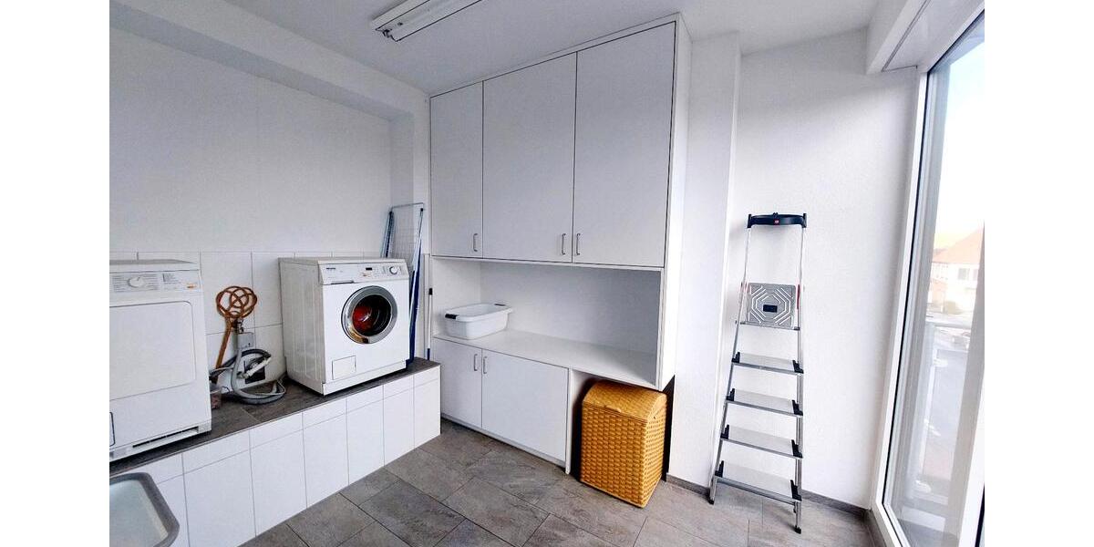 Einfamilienhaus Stuhr - 2 Zimmer, 150 m&sup2;, 1.650&euro; | Angebot:24347323