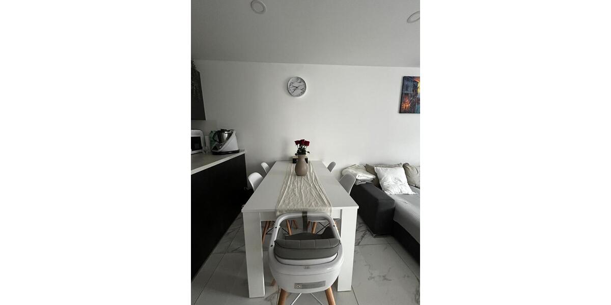 Etagenwohnung Wiesbaden Südost - 3 Zimmer, 80 m&sup2;, 1.450&euro; | Angebot:24848196