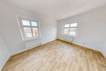 Wohnung Chemnitz Schönau - 3 Zimmer, 72 m&sup2;, 385&euro; | Angebot:26600080