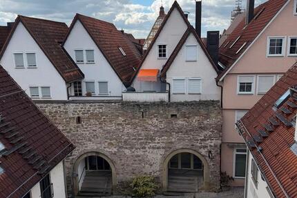 Wohnung Leonberg - 2.5 Zimmer, 78 m&sup2;, 1.200&euro; | Angebot:26544130