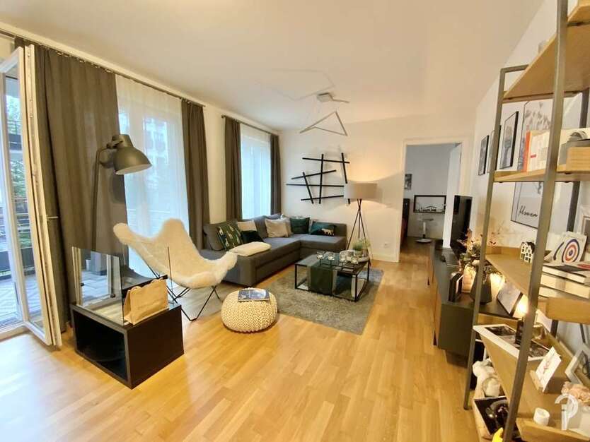 Wohnung zum Mieten in Düsseldorf 1.430 € 64.04 m²