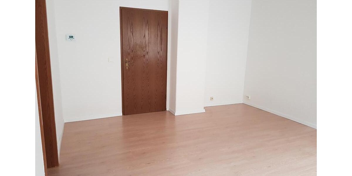 Erdgeschoßwohnung Frankenberg (Sachsen) - 2 Zimmer, 52 m&sup2;, 275&euro; | Angebot:23794085