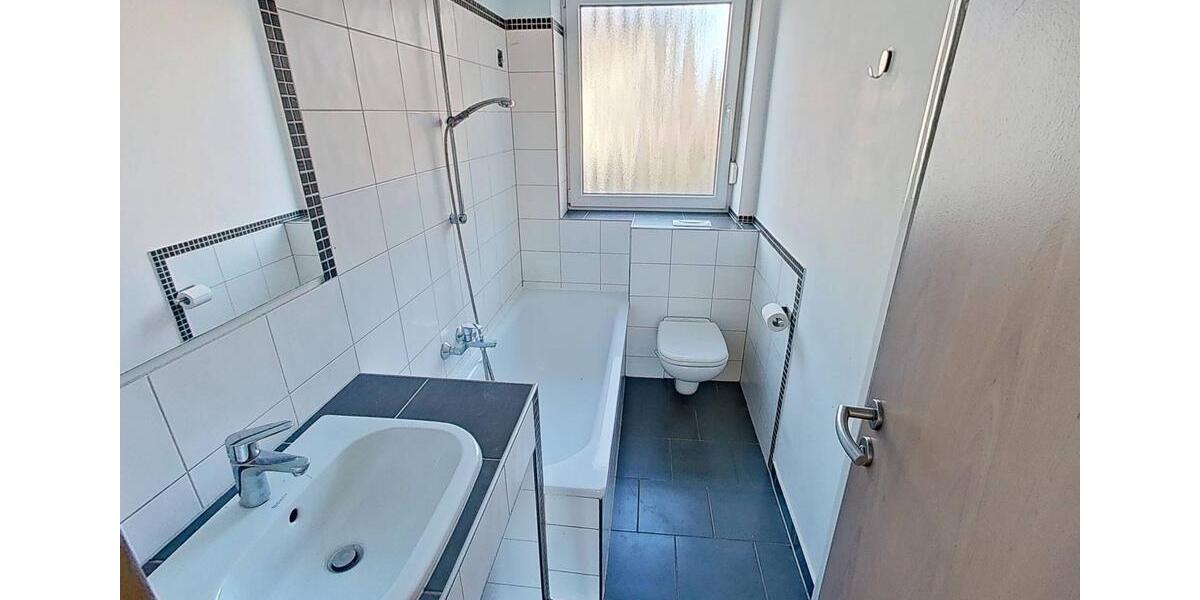 Etagenwohnung Celle Bostel - 3 Zimmer, 73 m&sup2;, 640&euro; | Angebot:24511218