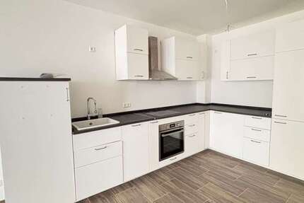 Wohnung Pforzheim - 3 Zimmer, 96 m&sup2;, 955&euro; | Angebot:26194985