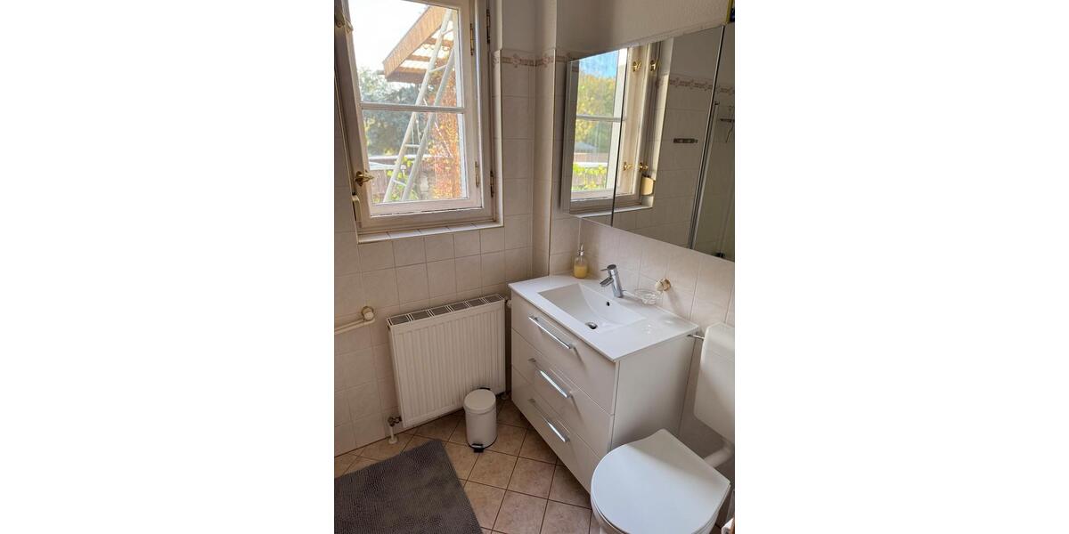 Wohnen auf Zeit Zossen - 3 Zimmer, 70 m&sup2;, 30&euro; | Angebot:23567883