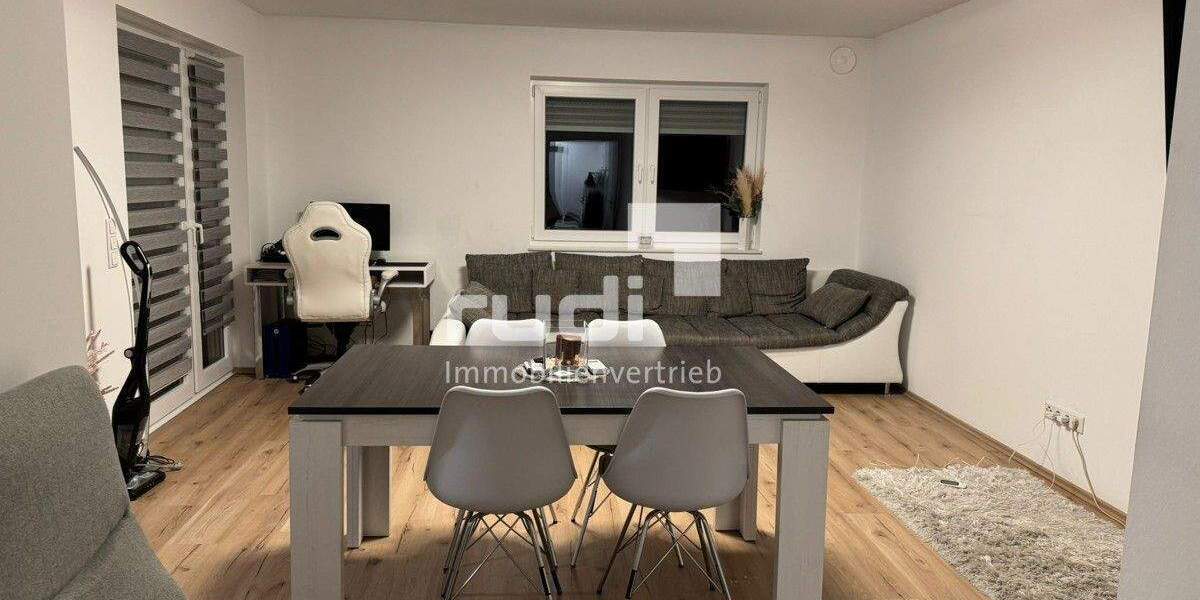 Etagenwohnung Erwitte - 2 Zimmer, 75 m&sup2;, 790&euro; | Angebot:24813819