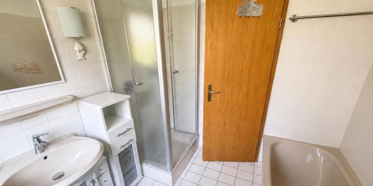 gut geschnittene 3 Zimmer Wohnung in schöner Lage von Bad Soden Neuenhain - Etagenwohnung Bad Soden | Angebot:27071475