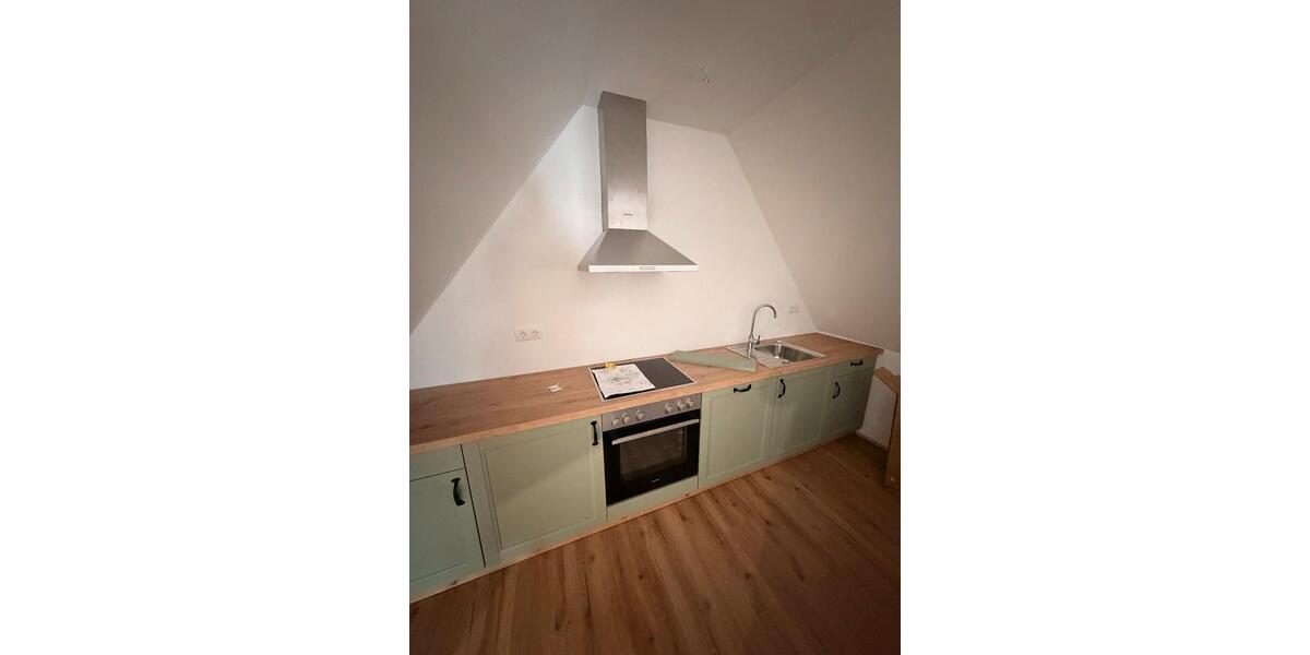 Dachgeschoßwohnung Bredstedt - 2 Zimmer, 30 m&sup2;, 700&euro; | Angebot:25264418