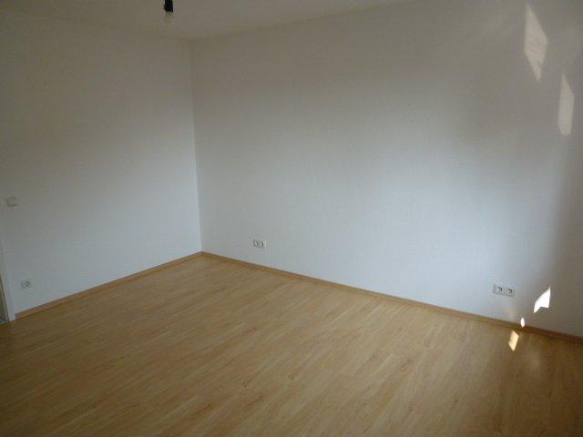 Etagenwohnung Idstein - 2 Zimmer, 66 m&sup2;, 620&euro; | Angebot:26007434