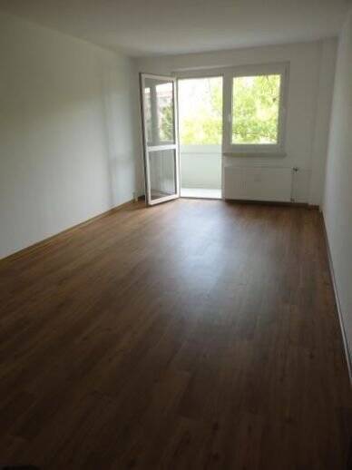 Etagenwohnung Olbersdorf - 4 Zimmer, 80 m&sup2;, 490&euro; | Angebot:25666594