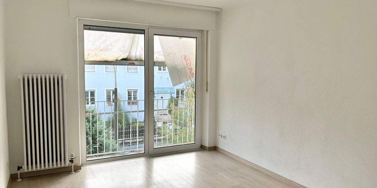 Etagenwohnung Nürnberg Laufamholz - 3 Zimmer, 68 m&sup2;, 790&euro; | Angebot:25277688