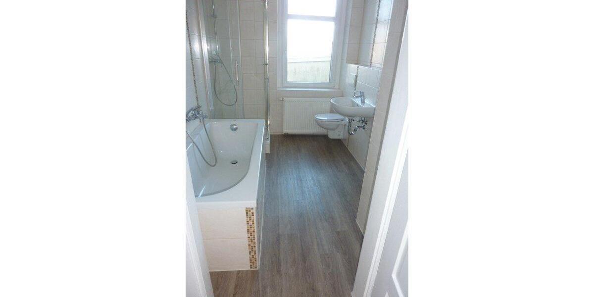 Etagenwohnung Hartha - 2 Zimmer, 55 m&sup2;, 302&euro; | Angebot:26124005