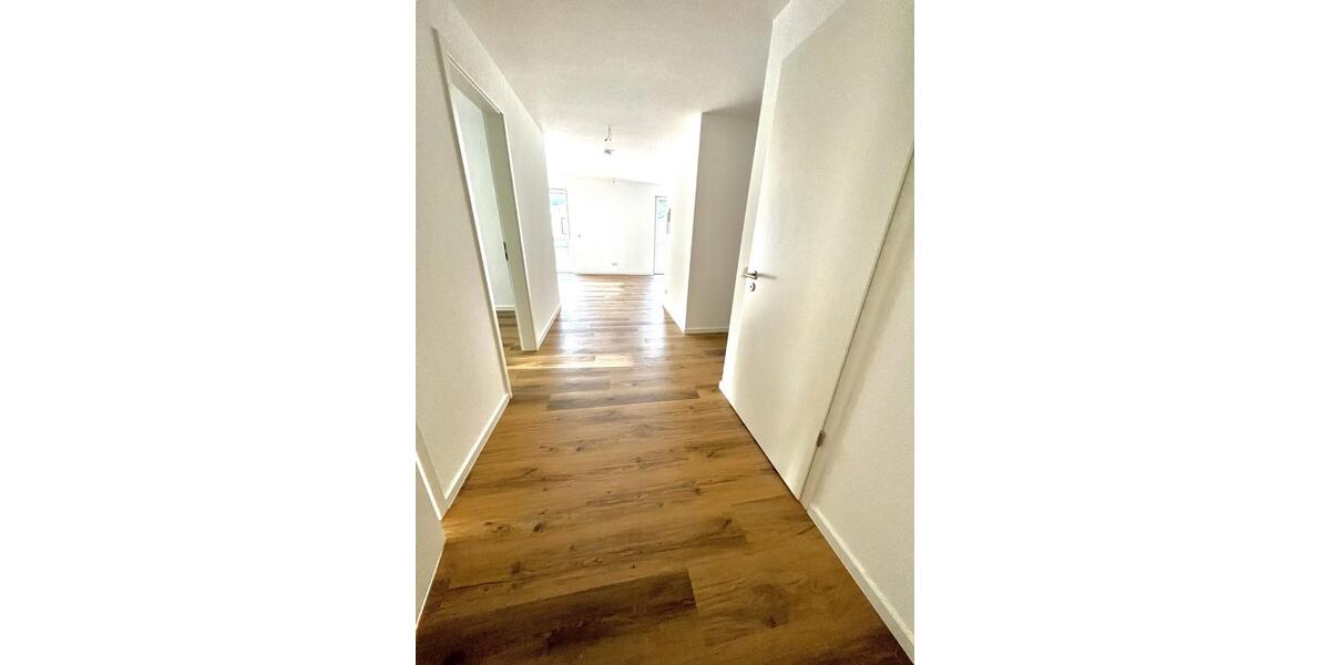 Erstbezug - Moderne 4 Zimmer NB Penthouse Wohnung mit zwei Balkone 4 zimmer