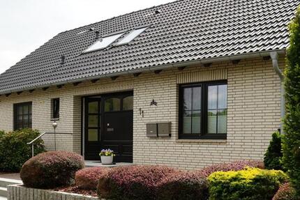 Wohnung Buxtehude - 2.5 Zimmer, 76 m&sup2;, 690&euro; | Angebot:26624645