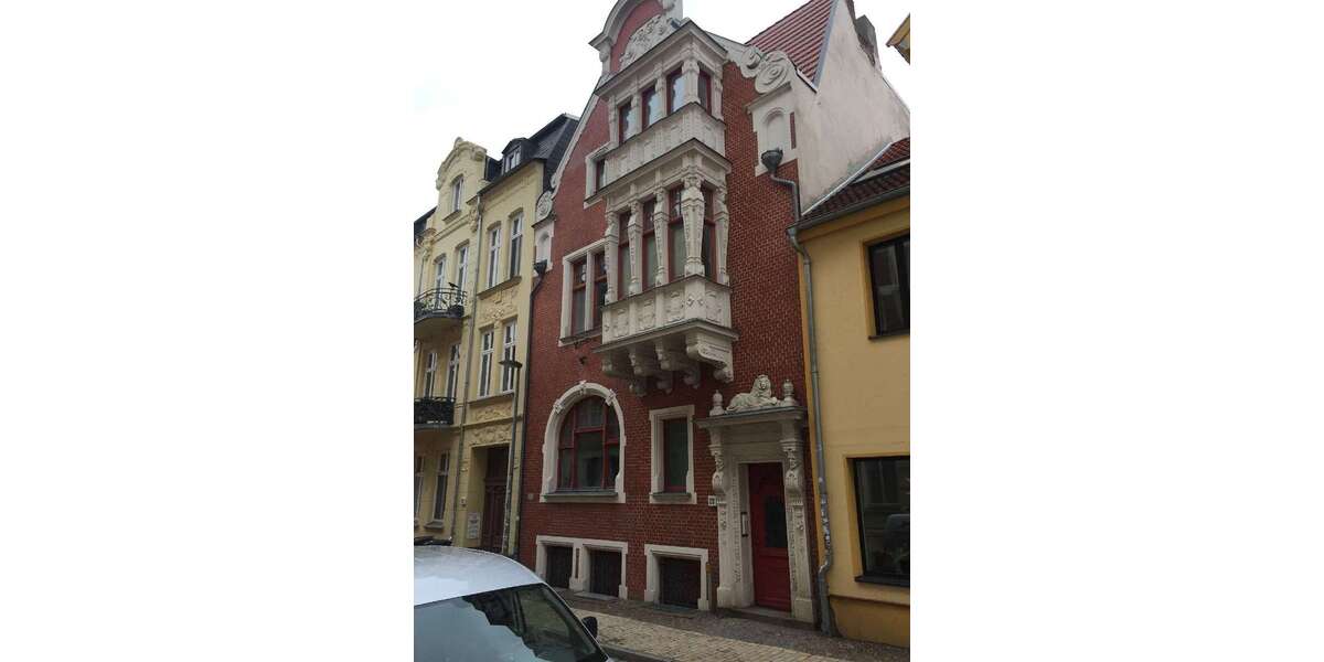 Etagenwohnung Schwerin Altstadt - 3 Zimmer, 105 m&sup2;, 1.045&euro; | Angebot:25230308