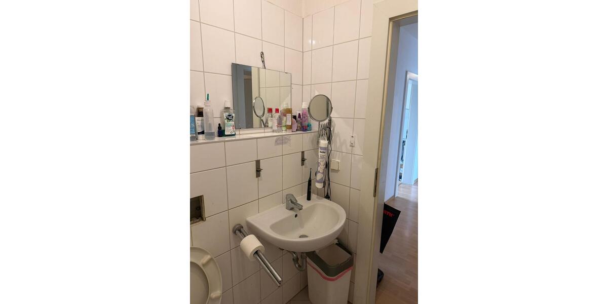 Etagenwohnung Mannheim Almenhof - 3 Zimmer, 101 m&sup2;, 1.450&euro; | Angebot:25987926