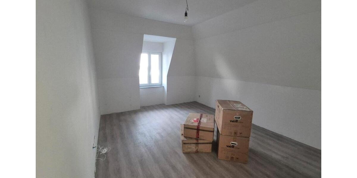 Dachgeschoßwohnung Leverkusen Opladen - 2 Zimmer, 72 m&sup2;, 940&euro; | Angebot:26414575