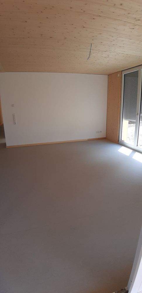 Vermietung - großzügige 4 Zimmerwohnung im 1. Obergeschoss in Böhringen 4 zimmer