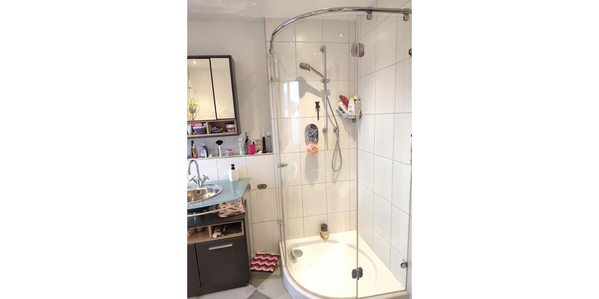 Etagenwohnung Siegen Eiserfeld - 4 Zimmer, 110 m&sup2;, 1.000&euro; | Angebot:24752653