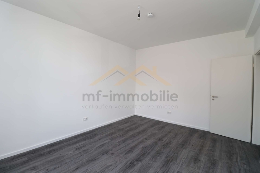 Seltenheit! 4 Zimmer, Küche, Bad, Balkon kurzfristig verfügbar 4 zimmer