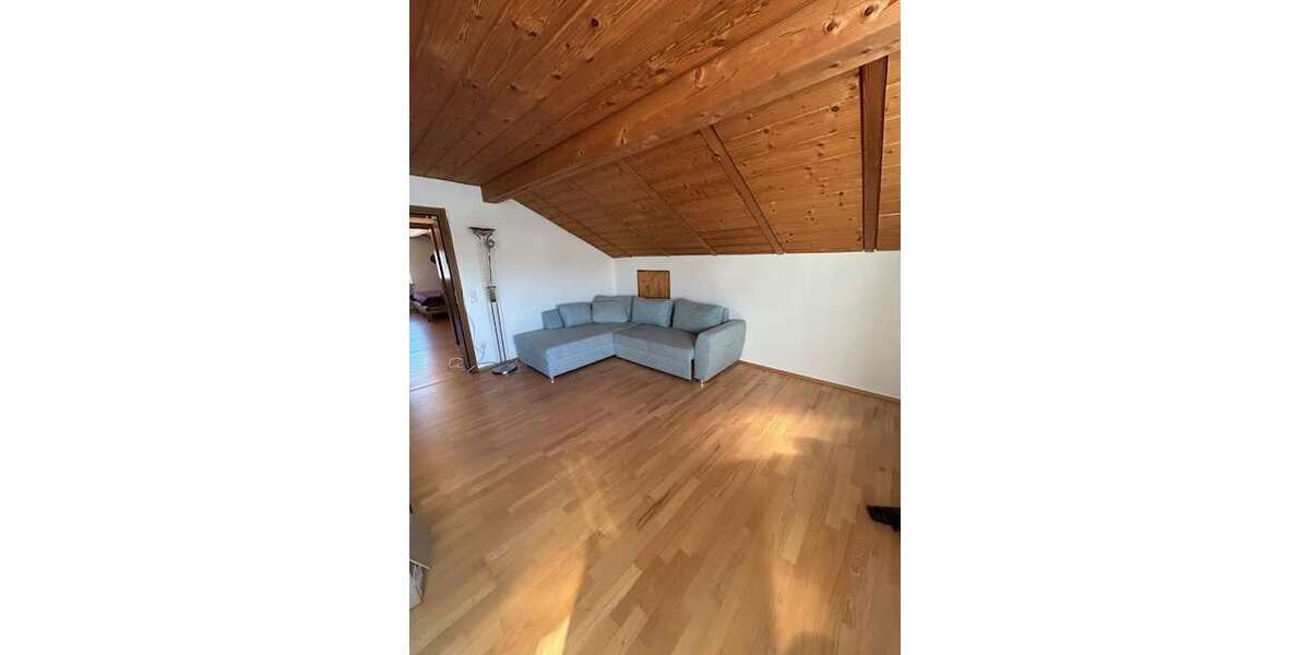Etagenwohnung Landshut Kumberg - 2 Zimmer, 70 m&sup2;, 610&euro; | Angebot:26723565