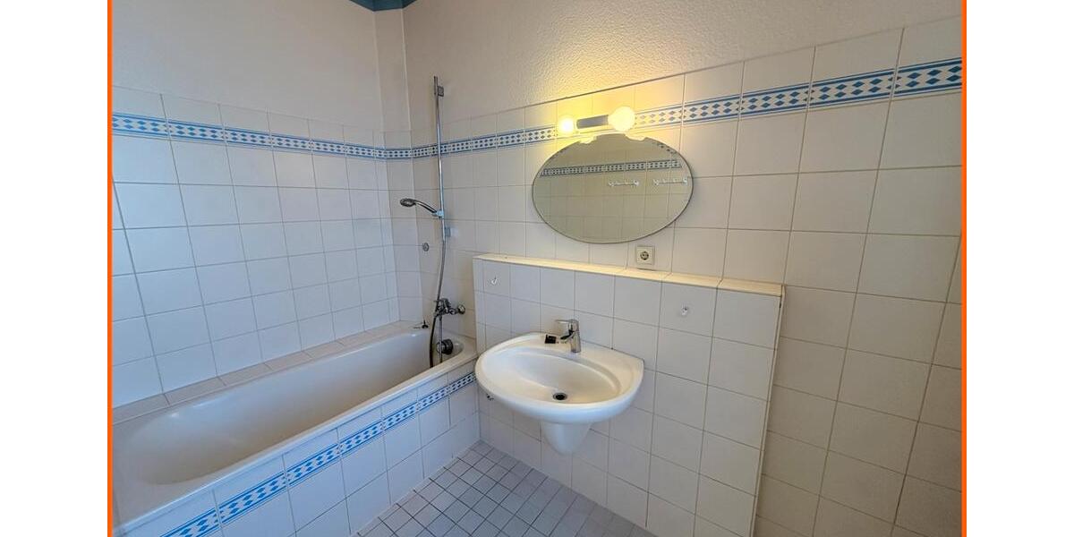 Etagenwohnung Bad Kreuznach Bad Münster am Stein-Ebernburg - 3 Zimmer, 100 m&sup2;, 1.500&euro; | Angebot:25962877