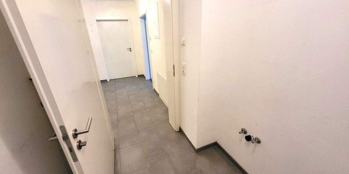 Etagenwohnung Hemer - 2 Zimmer, 83 m&sup2;, 995&euro; | Angebot:25107485
