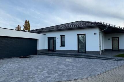 Haus Bad Wildungen - 4 Zimmer, 150 m&sup2;, 2.100&euro; | Angebot:23476136
