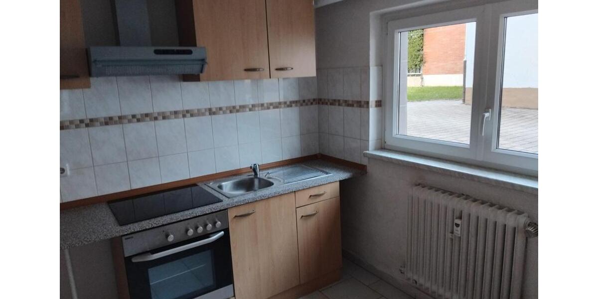 Etagenwohnung Rotenburg an der Fulda - 1 Zimmer, 40 m&sup2;, 220&euro; | Angebot:25918761