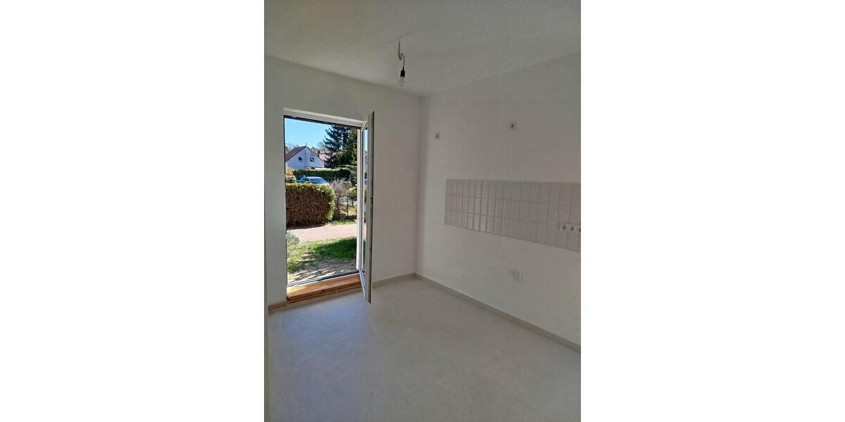Doppelhaushälfte Erkner - 4.5 Zimmer, 90 m&sup2;, 1.700&euro; | Angebot:26493828