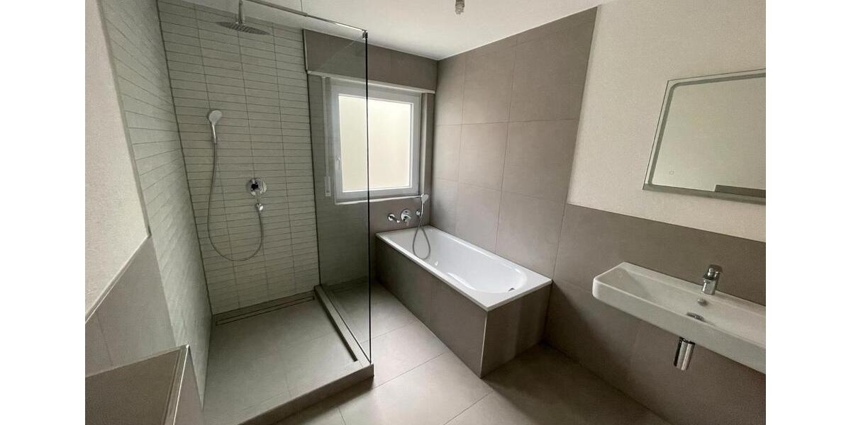 Wohnen auf Zeit Esslingen am Neckar Brühl - 5 Zimmer, 90 m&sup2;, 760&euro; | Angebot:26563987