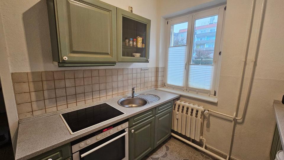 Erdgeschosswohnung in denkmalgeschütztem Haus im Zentrum 1 zimmer