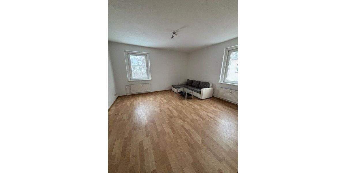 Etagenwohnung Elsteraue Profen - 3 Zimmer, 63 m&sup2;, 320&euro; | Angebot:23111677