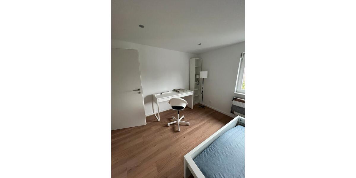 Erdgeschoßwohnung Amberg - 1 Zimmer, 20 m&sup2;, 450&euro; | Angebot:26496164