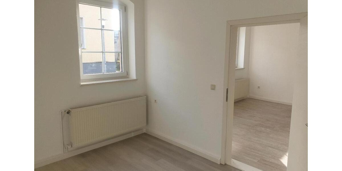 Erdgeschoßwohnung Bördeland - 4 Zimmer, 90 m&sup2;, 742&euro; | Angebot:25451808