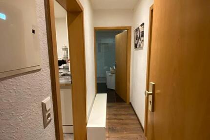 1-Zimmerwohnung mit großem BadZimmer und mit Küche