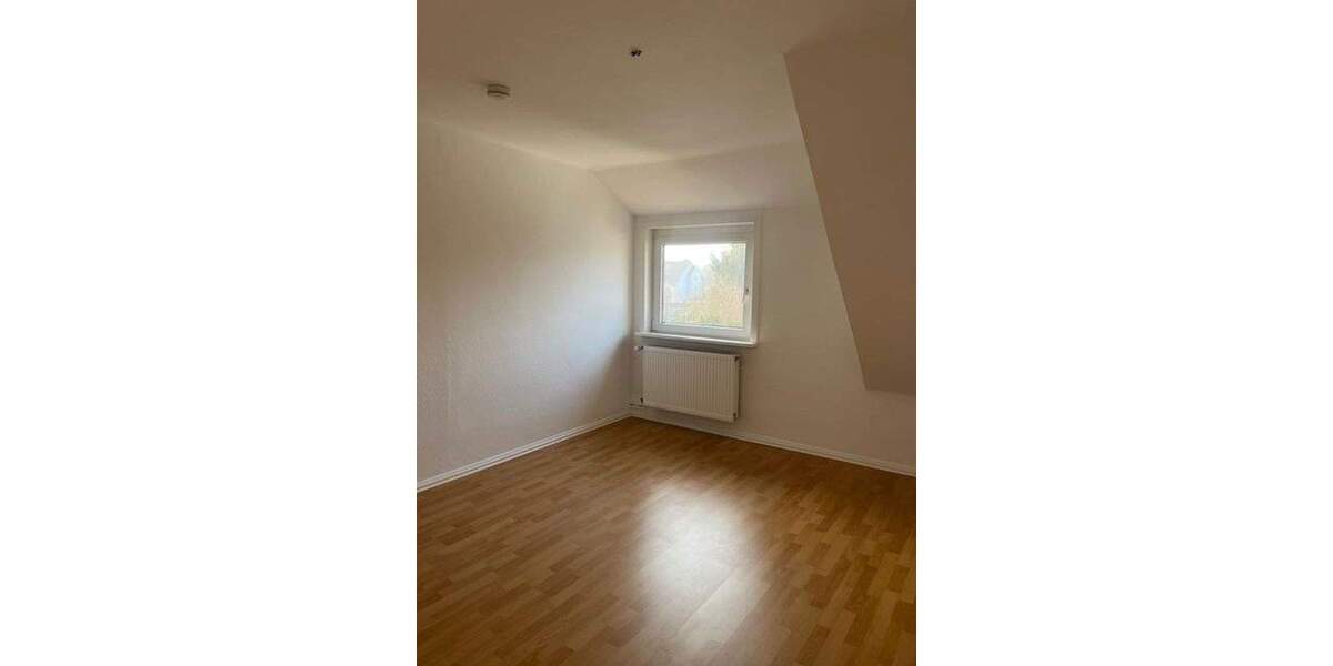 Etagenwohnung Hameln Nordstadt - 3 Zimmer, 81 m&sup2;, 725&euro; | Angebot:25752905