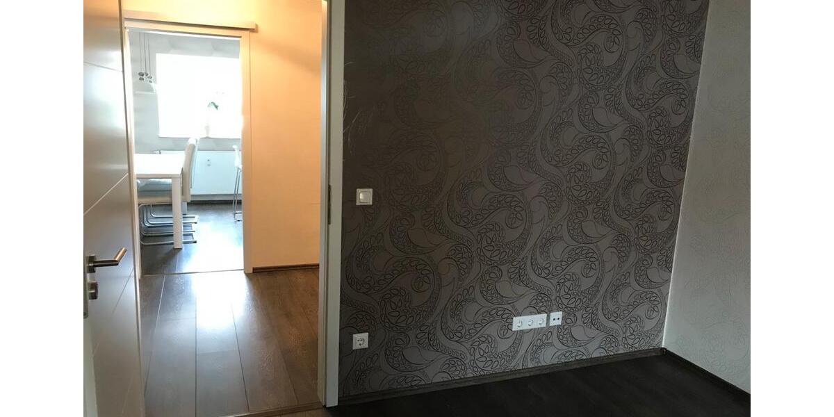 Etagenwohnung Kassel Vorderer Westen - 3 Zimmer, 103 m&sup2;, 1.200&euro; | Angebot:25950882